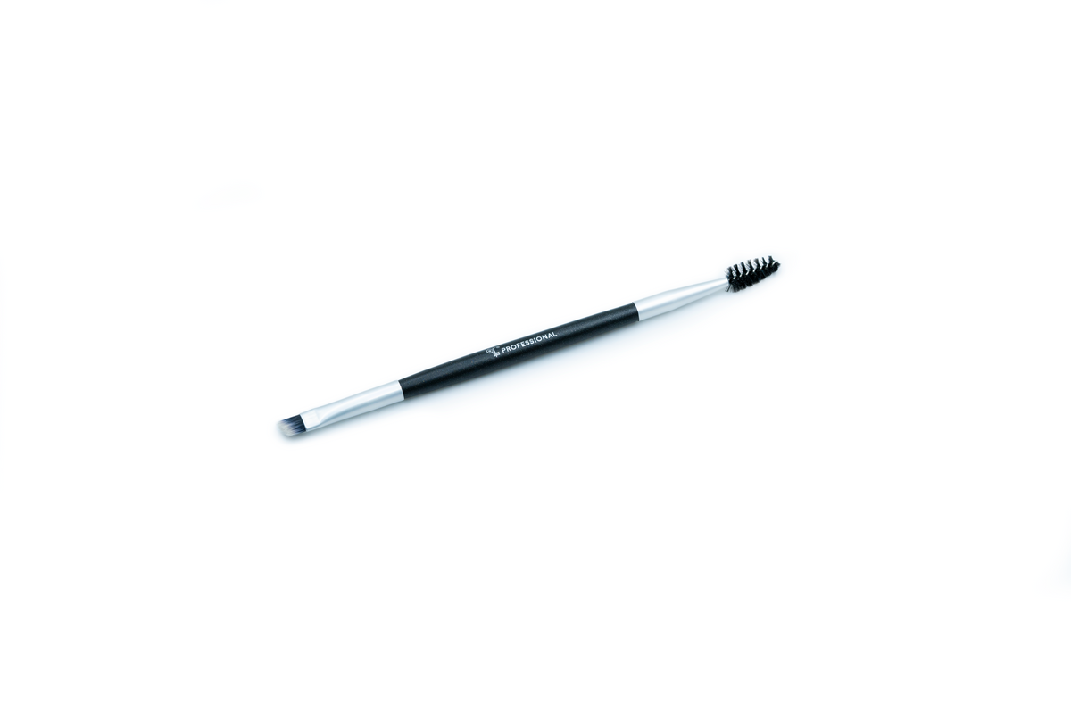 EYELASH AND EYEBROW BRUSH