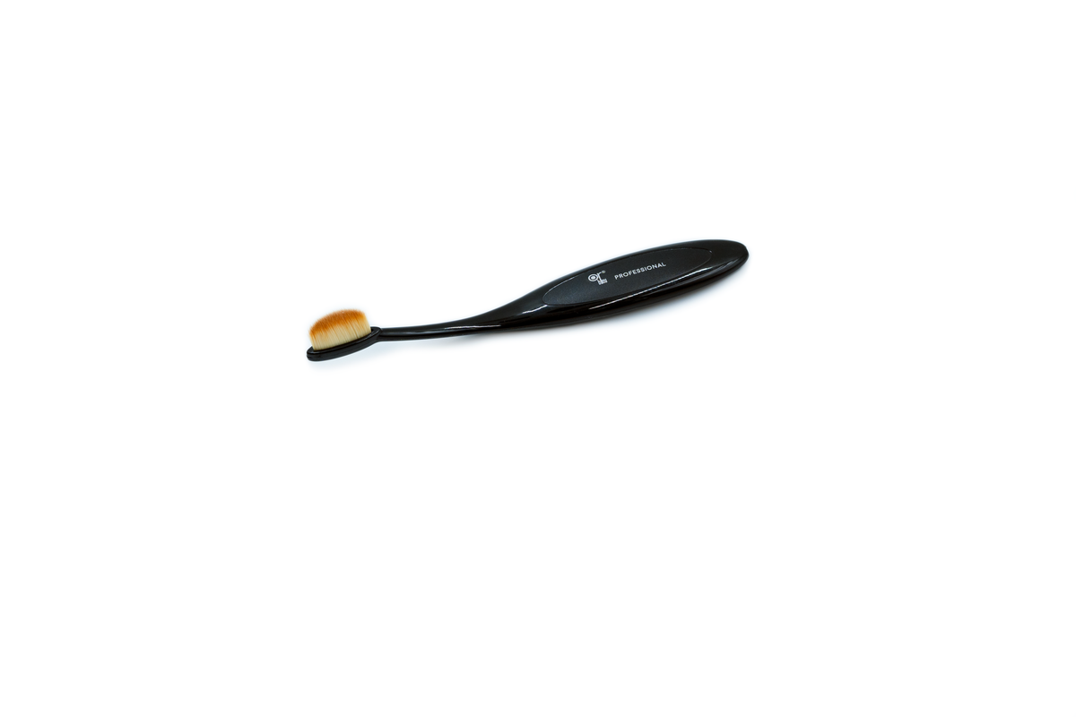 CURVED MAKEUP BRUSH THIN (#7)