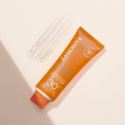 SUN SPORT INVISIBLE FACE GEL SPF30